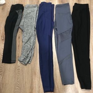 5 pairs of XS/S leggings!